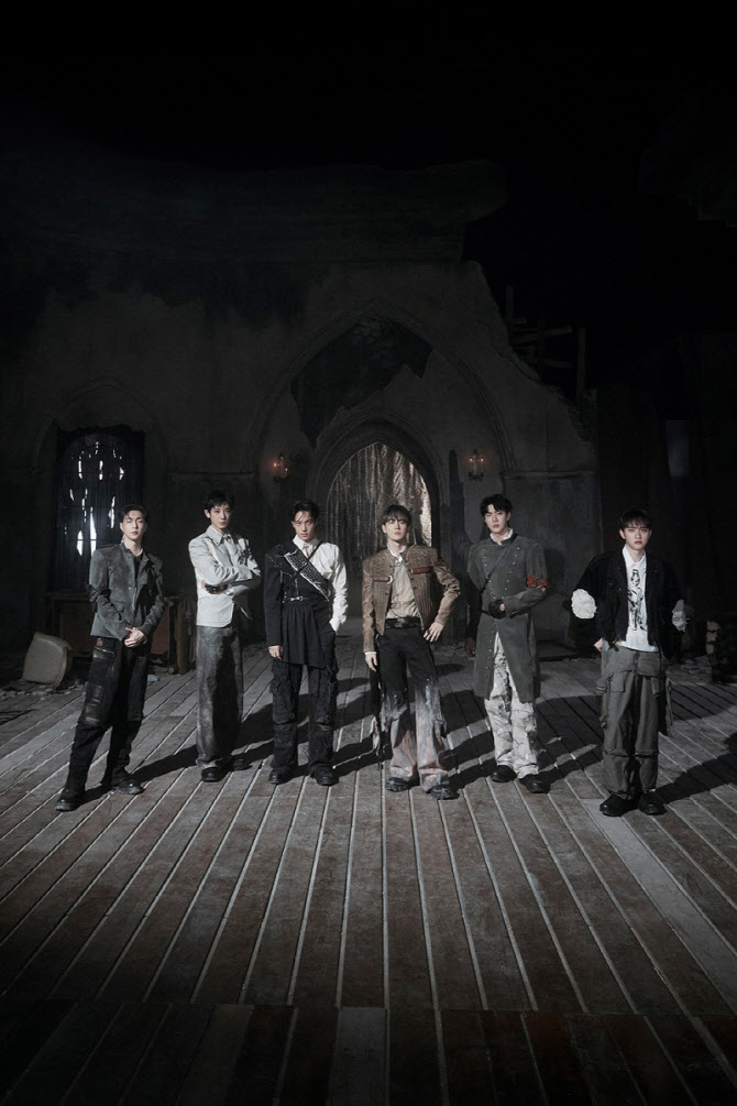 '왕의 귀환'… 엑소 '리버스', 오늘(19일) 베일 벗는다