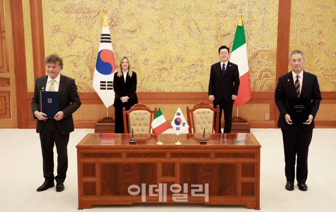 한·이탈리아 정상회담…반도체 협력 등 MOU 3건 체결