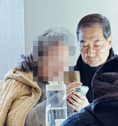한덕수 근황...돈가스 핫플·호텔서 목격 '尹 사형 구형 다음 날'