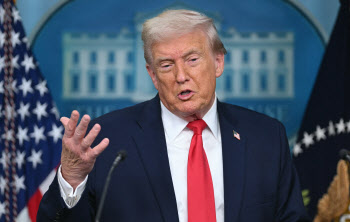 美증시, 그린란드로 ‘셀아메리카’ 한파…엔비디아 4%↓