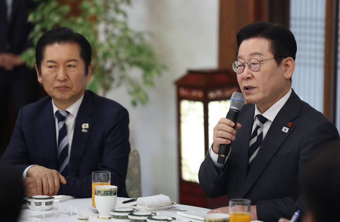 [현장에서]"반명이십니까" 李발언의 속내