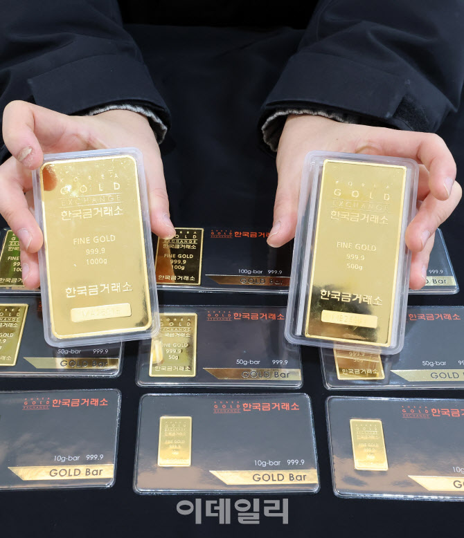 [포토]금값 한 돈 100만원 선 돌파, 사상 최고가