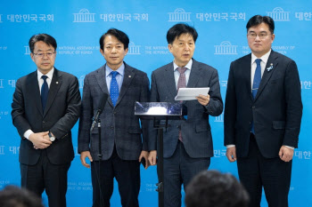 李정부 출범 7개월만…“장기 박스피 드디어 탈출”