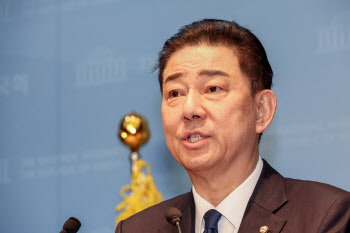 경찰, ‘김병기 수사무마 의혹’ 동작경찰서 압수수색