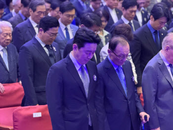 강훈식 “이해찬, 민주화에 평생 바치신 분…모든 길이 역사”