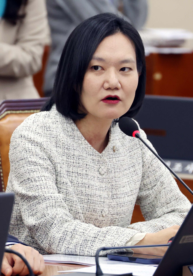 김남희 “합당 발표, 당내 소통 문제 심각…지선에 유리한지도 의문”