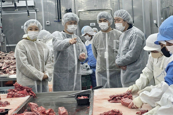 SK스토아, 설맞아 식품 협력사 위생·안전 점검