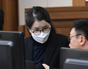 法 "김건희, 도이치 주가조작 공동정범 성립 못 해"