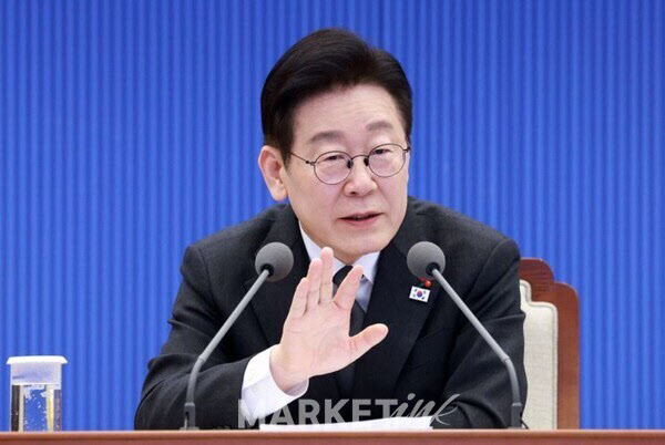 "현대차 노조, 로봇 도입 반대 파업 예고…이재명 대통령 "기술 발전 흐름 피할 수 없어&quot...
