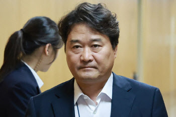 이진국 靑 사법제도비서관 사의 표명