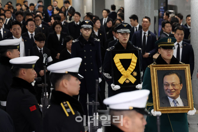 [포토]'국회에서 열린 故 이해찬 전 총리 영결식'