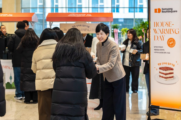 김정수 부회장 "명동신사옥, 미래 비전 완성 전략적 기지 구축"