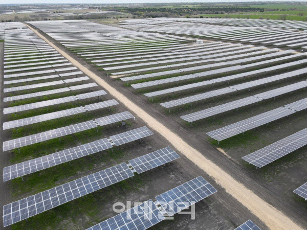 韓 태양광 돌파구인데…美 테슬라발 가격파괴 우려