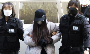 '밥 한 공기' 옆에서 홀로 숨진 2살 아들…544시간의 방치