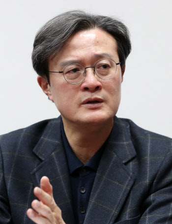 "스캠 신고해도 계좌동결 어려워…신종 피싱 대응법 시급"