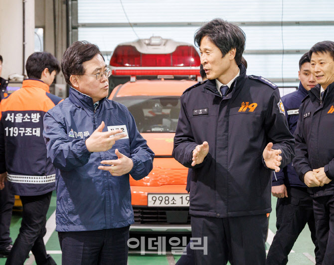 [포토] 강서소방서 찾은 진교훈 강서구청장