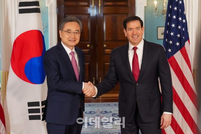 조현 외교장관, 美 루비오에 '대미투자 이행 노력' 설명