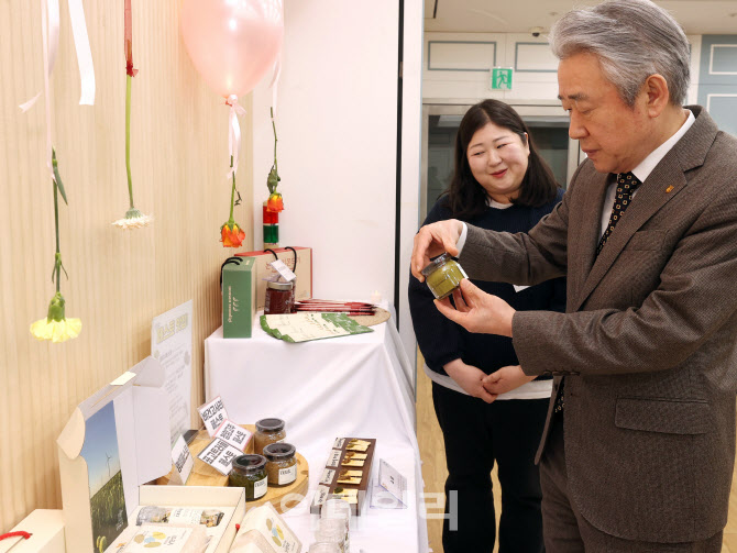 [포토] 강호동 농협 회장, 청년 농업인 소통 간담회