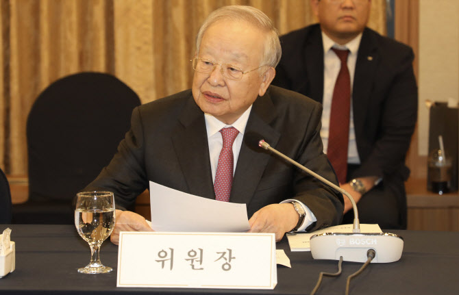 손경식 회장 “AI 대응 차이가 경쟁력 격차가 되는 시대”