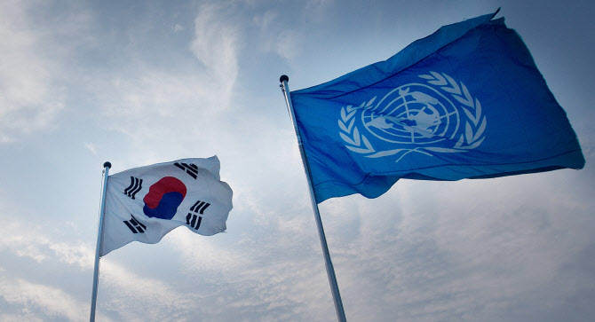 국방부, 유엔사와 DMZ 관할권 실무 협의…공동관리 제안설엔 선 그어