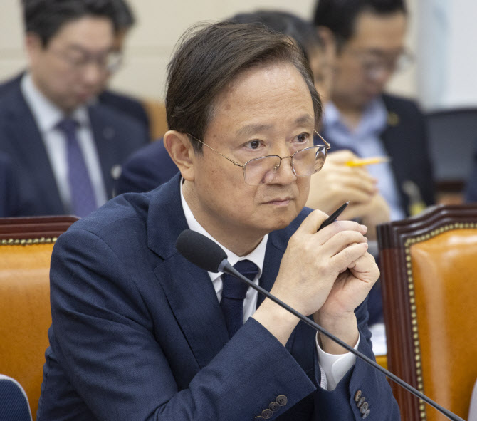 이찬진 “금감원 인지수사권, 금융위 통제로 협의 정리”