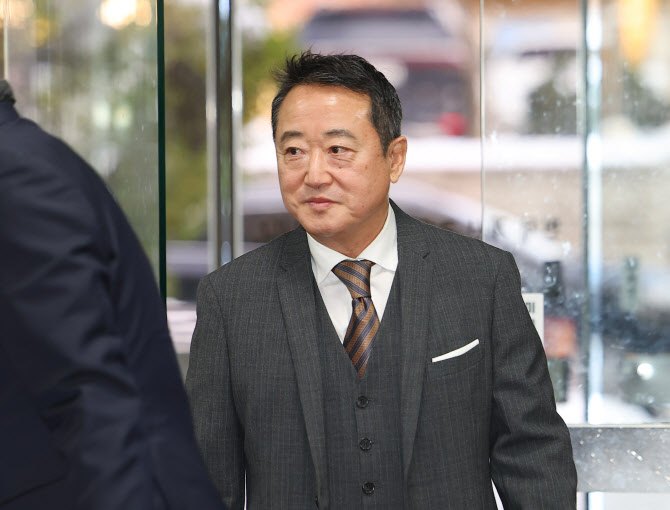 [속보]'인보사 사태' 이웅열 코오롱 명예회장 2심도 무죄