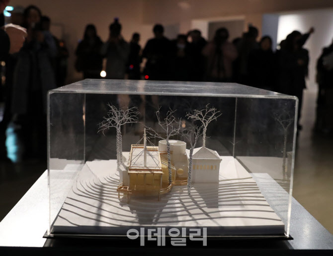 [포토] 국제건축전 ‘두껍아 두껍아:집의 시간’ 귀국전