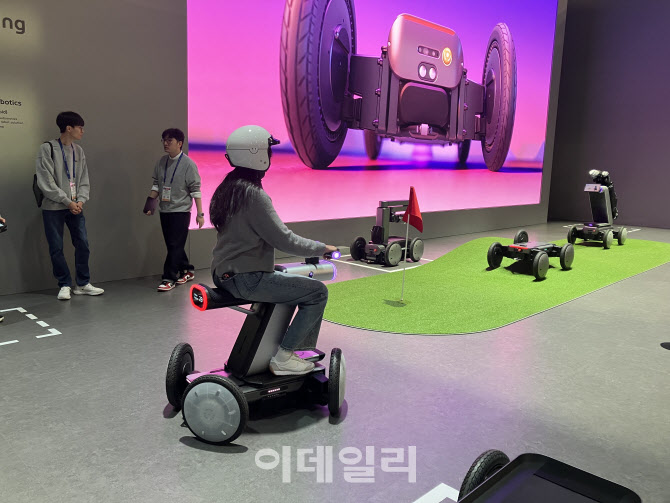 현대차 로보틱스랩 `美·中과 경쟁, `충무공 12척` 자세로 임할 것`