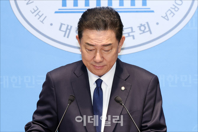 [속보]경찰, '김병기 갑질 의혹' 국회 사무처 압수수색