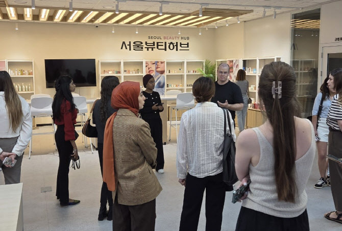 서울뷰티허브, K뷰티 기업 100곳 모집…수출·마케팅·판로 지원