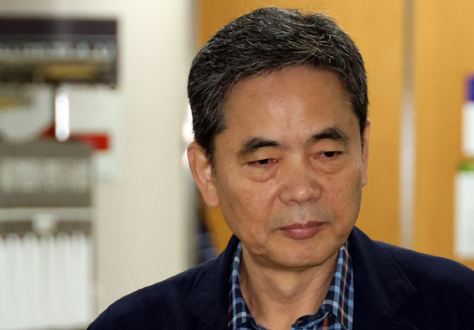 [속보]'대장동 50억 클럽' 곽상도 공소기각…아들은 무죄