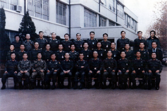 반란 주범도 '존영'이던 軍, 이제서야 철거된 12·12 얼굴들[김관용의 軍界一學]