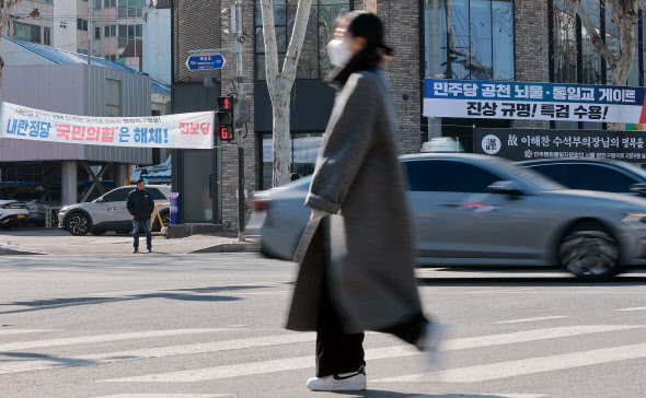 설 연휴 앞두고 불법현수막 정비…"6월 지방선거 대비"