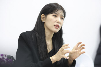 野이소희 "싸움 자체가 목적된 정치…완충지대 찾기 고심"[파워초선]