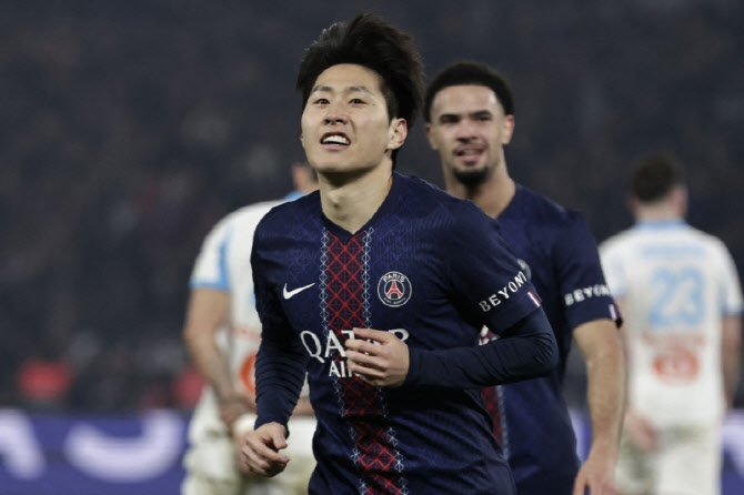 부상 털고 돌아온 이강인, 리그 2호골…PSG, 마르세유 5-0 완파