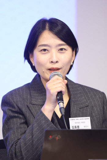 “1100만명 인프라라며 지분 뺏나”…거래소 소유규제 ‘재산권 침해·정당성 부재’ 논란
