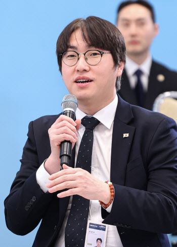 청와대 불자회 공식 출범…조계사서 회장 취임 법회 봉행