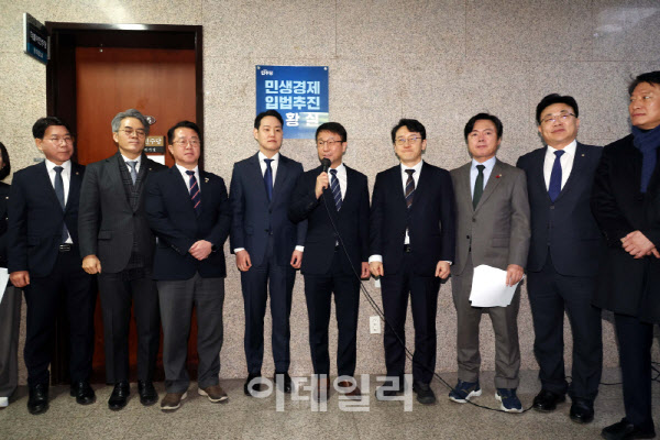 ‘입법 지연’ 또 질타한 李대통령…부랴부랴 '입법 상황실' 꾸린 與