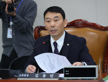 법사위, ‘재판소원 허용법’ 여당 주도로 소위 통과