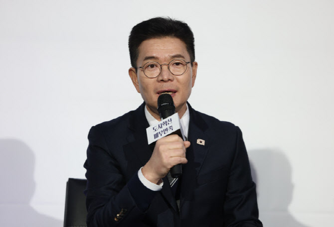 정원오 측 "선거법 위법 사항 없어…선관위가 직접 점검"