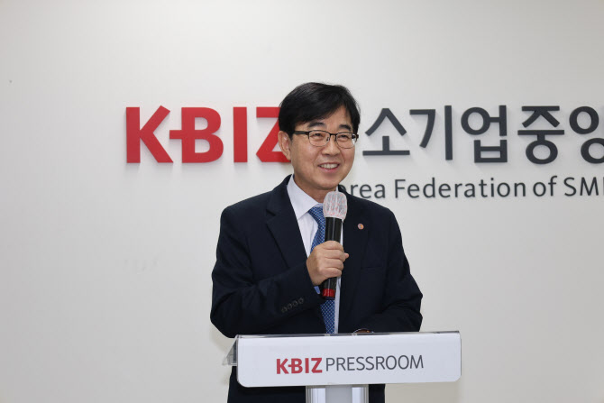 ‘대형마트 새벽배송’…인태연 “속도전 아닌 생태계 관점 필요”