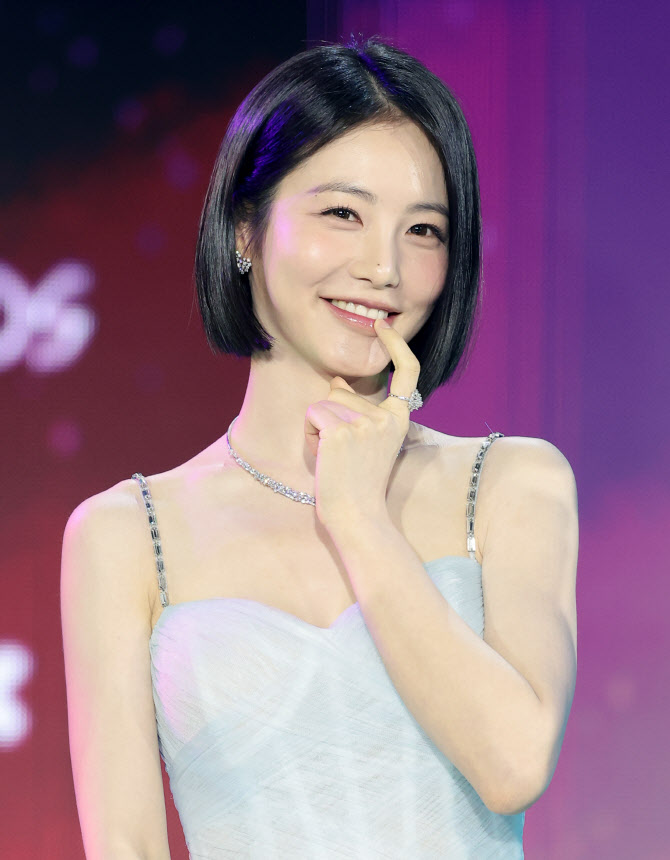 [포토]신예은, 앙탈 애교 플러팅
