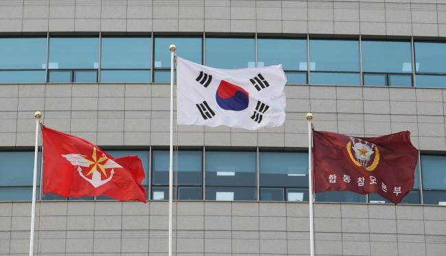 휴민트·보안·신원조사까지?…국방정보본부 비대화 우려에 '제동'