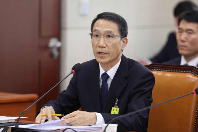 경찰청장 대행 "선거사범 편파수사 논란 없도록 각별 유의"
