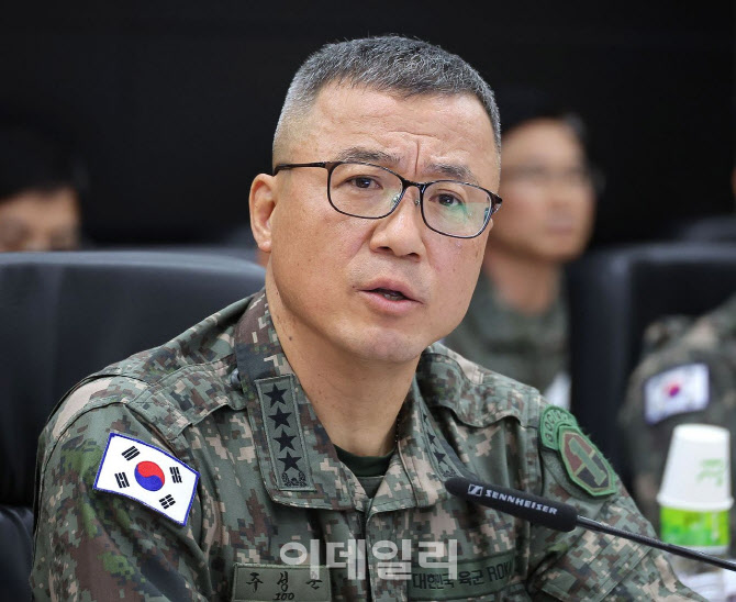 국방부, '계엄 관여'주성운 지작사령관 직무배제 및 수사의뢰