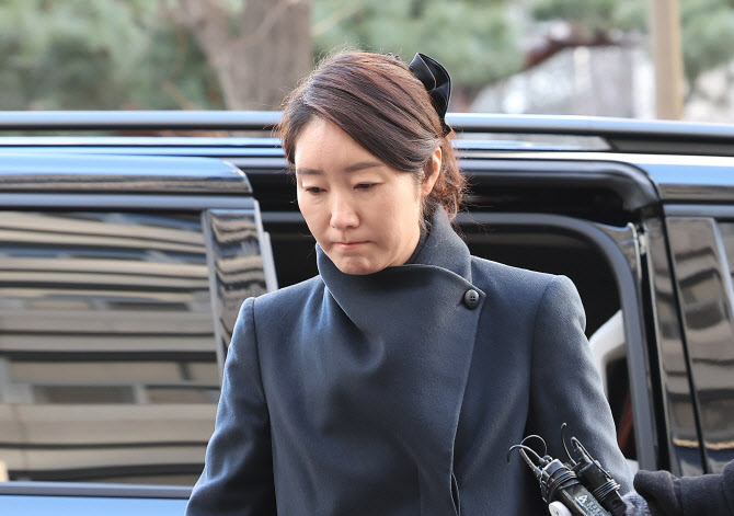 [속보] 법무부, 강선우 의원 체포동의 요청 국회 제출