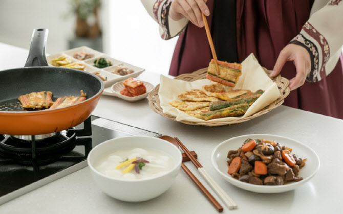 설 명절 앞두고 척추ㆍ관절 통증 주의보... 관리 소홀하면 만성화 위험