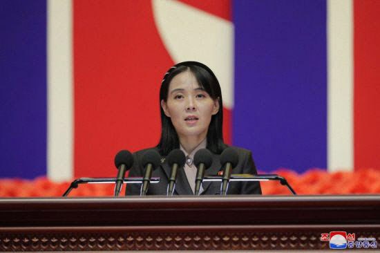김여정 “정동영 무인기 유감 표명 다행”…북한의 속내는?(종합)