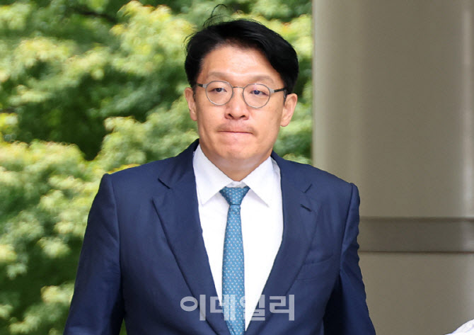 김상민 전 부장검사, 징역형 집행유예에 항소