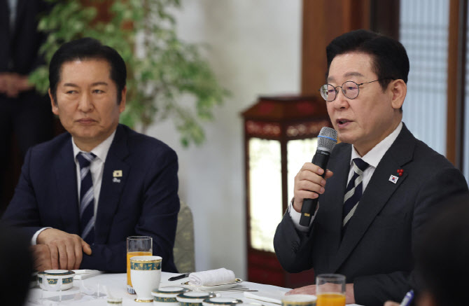 李대통령 “예외적 필요”에도…민주, 檢보완수사권 폐지 강행 속내